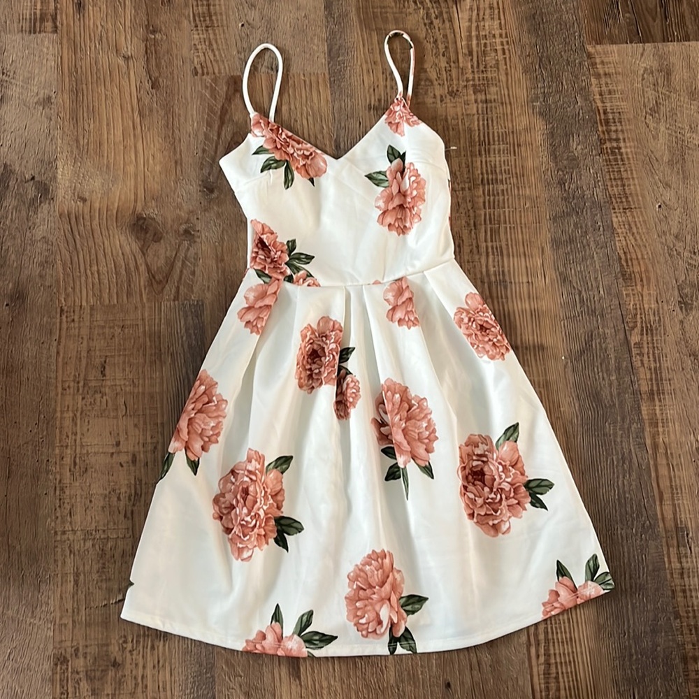 Monteau White Floral Dress with Pink Accents